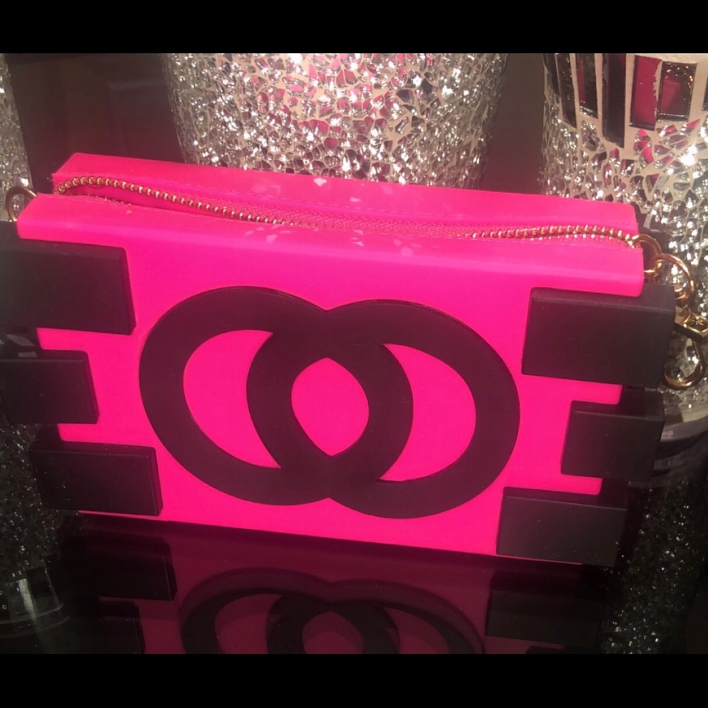 Dark Pink Mini Silicone Purse